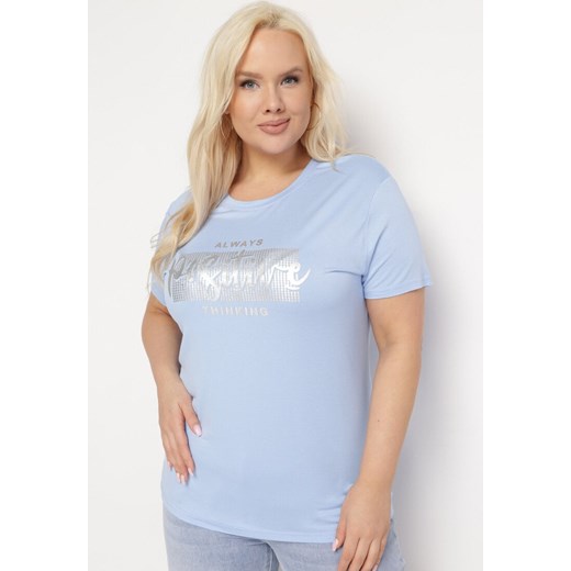 Jasnoniebieski T-shirt z Ozdobnym Nadrukiem z Metalicznym Połyskiem Neomania ze sklepu Born2be Odzież w kategorii Bluzki damskie - zdjęcie 169616814