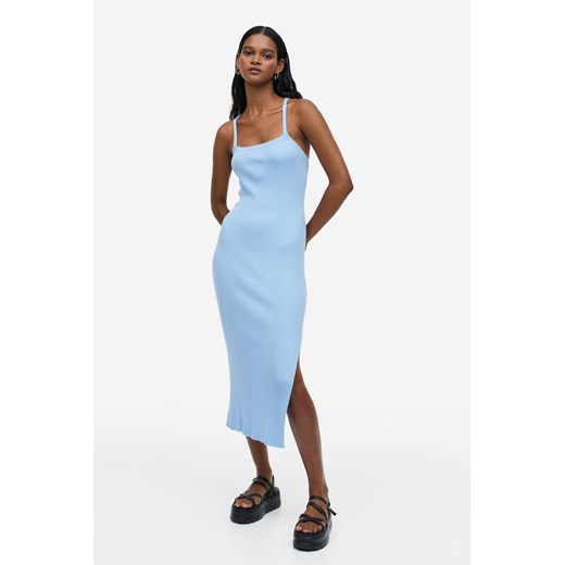 H & M - Dzianinowa sukienka z odkrytymi plecami - Niebieski H & M M H&M