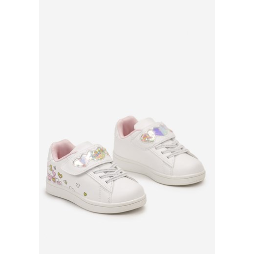 Buty sportowe dziecięce Born2be sznurowane 