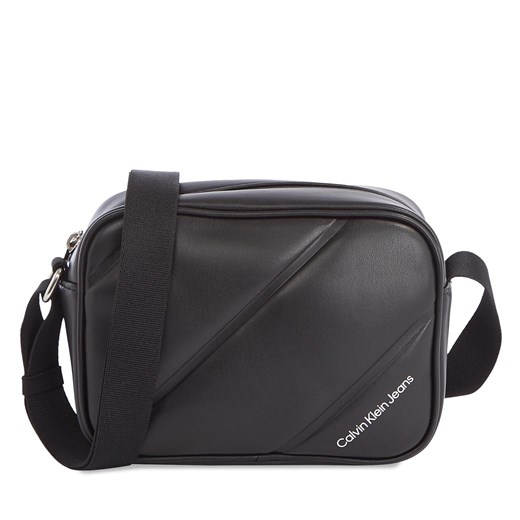 Torebka Calvin Klein Jeans Quilted Camerabag18 K60K611821 Pvh Black BEH ze sklepu eobuwie.pl w kategorii Listonoszki - zdjęcie 169629984