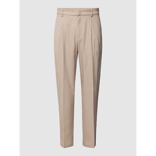 Spodnie o kroju regular fit z zakładkami w pasie i fakturowanym wzorem ze sklepu Peek&Cloppenburg  w kategorii Spodnie męskie - zdjęcie 169631913