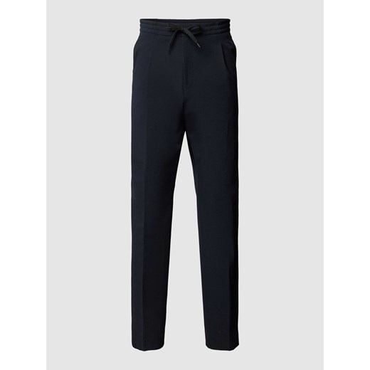 Spodnie o kroju regular fit z zakładkami w pasie i fakturowanym wzorem model ‘Teagan’ ze sklepu Peek&Cloppenburg  w kategorii Spodnie męskie - zdjęcie 169651750