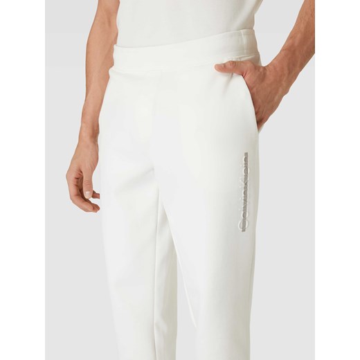 Spodnie dresowe o kroju comfort fit w jednolitym kolorze S Peek&Cloppenburg 
