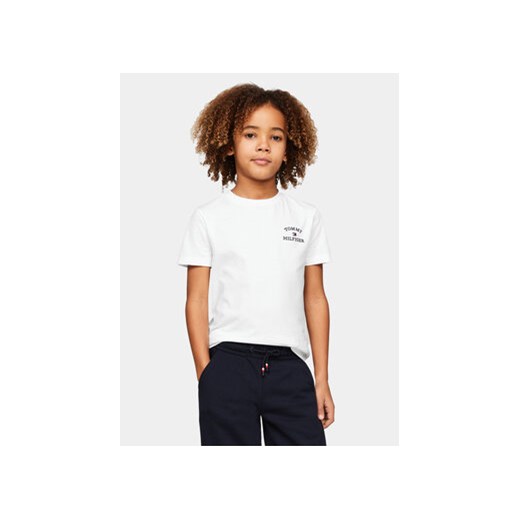 Tommy Hilfiger T-Shirt Th Logo KB0KB08807 Biały Regular Fit ze sklepu MODIVO w kategorii T-shirty chłopięce - zdjęcie 169658270
