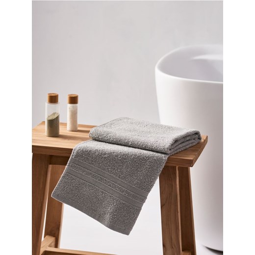 Sinsay - Ręcznik bawełniany - szary ze sklepu Sinsay w kategorii Ręczniki - zdjęcie 169660524