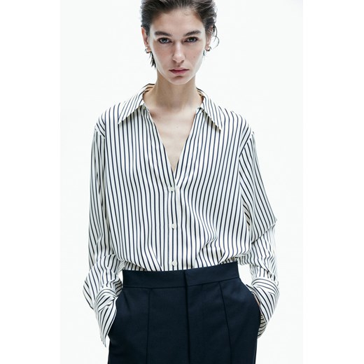 H & M - Bluzka z dekoltem w serek - Biały ze sklepu H&M w kategorii Koszule damskie - zdjęcie 169675440