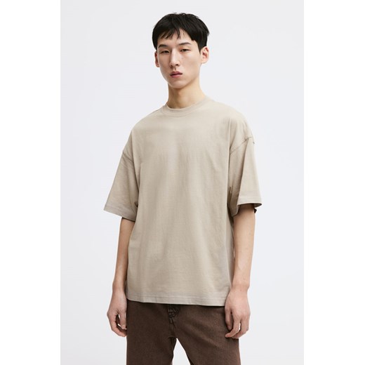 H & M - T-shirt Oversized Fit - Brązowy ze sklepu H&M w kategorii T-shirty męskie - zdjęcie 169676943