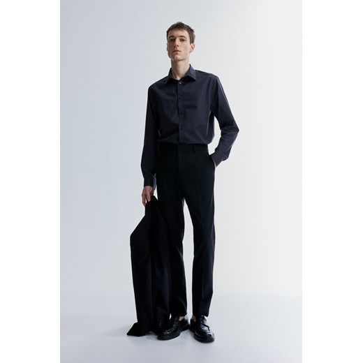 H & M - Koszula Easy iron Regular Fit - Czarny ze sklepu H&M w kategorii Koszule męskie - zdjęcie 169677654