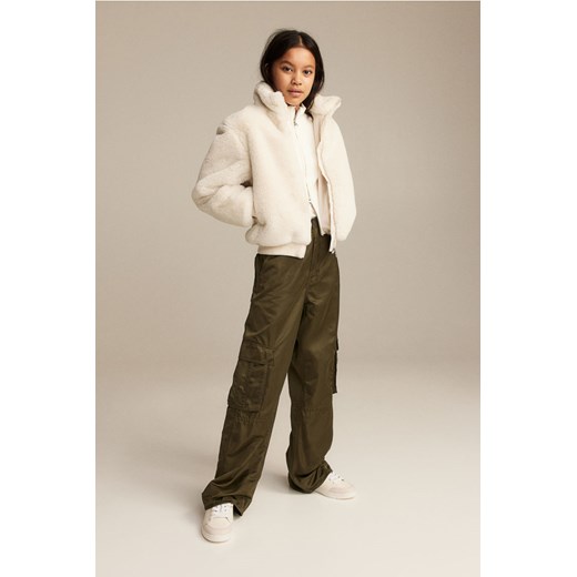 H & M - Szerokie spodnie cargo - Zielony ze sklepu H&M w kategorii Spodnie dziewczęce - zdjęcie 169680902