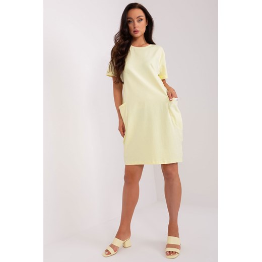 Jasnożółta dresowa sukienka basic z kieszeniami ze sklepu 5.10.15 w kategorii Sukienki - zdjęcie 169684964