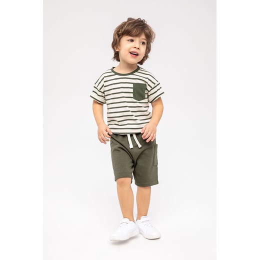Komplet dresowy chłopięcy - t-shirt w paski + spodenki ze sklepu 5.10.15 w kategorii Komplety chłopięce - zdjęcie 169688010