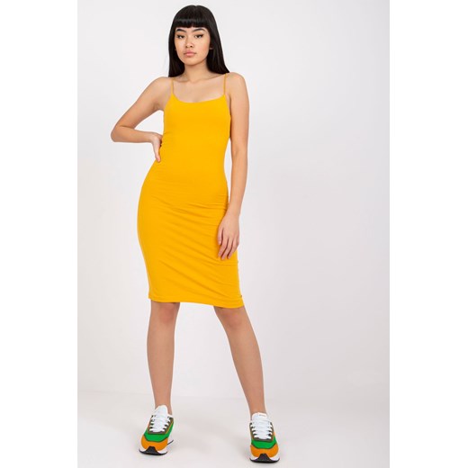 Jasnopomarańczowa ołówkowa sukienka basic Sycylia ze sklepu 5.10.15 w kategorii Sukienki - zdjęcie 169688140