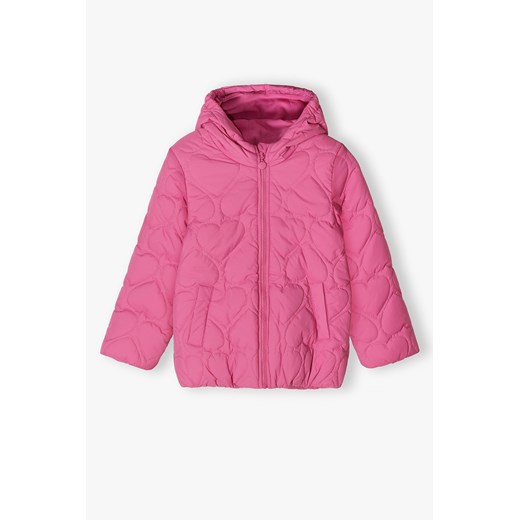 Przejściowa kurtka dziewczęca pikowana - różowa w serduszka ze sklepu 5.10.15 w kategorii Kurtki dziewczęce - zdjęcie 169689431