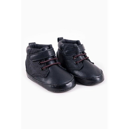Czarne buciki przejściowe dla niemowlaka ze sklepu 5.10.15 w kategorii Buciki niemowlęce - zdjęcie 169692144