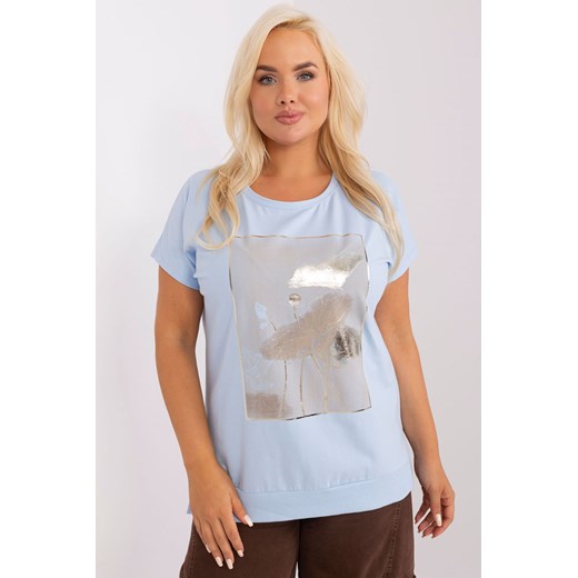 Jasnoniebieska bluzka plus size z nadrukiem ze sklepu 5.10.15 w kategorii Bluzki damskie - zdjęcie 169693323