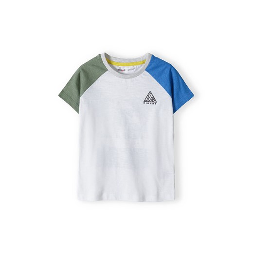 Biały t-shirt bawełniany dla chłopca z nadrukiem ze sklepu 5.10.15 w kategorii T-shirty chłopięce - zdjęcie 169693940