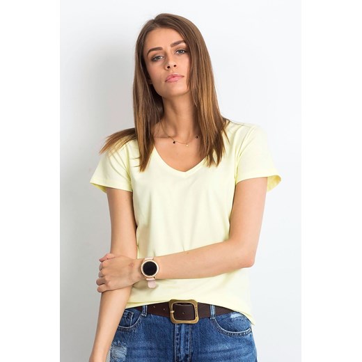 T-shirt damski w serek - jasnożółty ze sklepu 5.10.15 w kategorii Bluzki damskie - zdjęcie 169693964