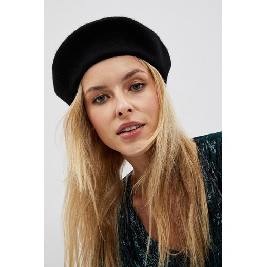 Elegancki beret damski czarny z ozdobnymi dżetami ze sklepu 5.10.15 w kategorii Czapki zimowe damskie - zdjęcie 169694070