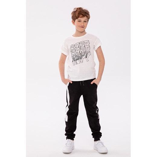 Biały t-shirt dla dużego chłopca z bawełny- RSPT ze sklepu 5.10.15 w kategorii T-shirty chłopięce - zdjęcie 169694401
