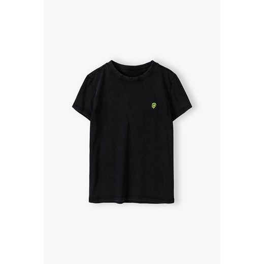 Czarny t-shirt dla chłopca z efektem sprania ze sklepu 5.10.15 w kategorii T-shirty chłopięce - zdjęcie 169697931