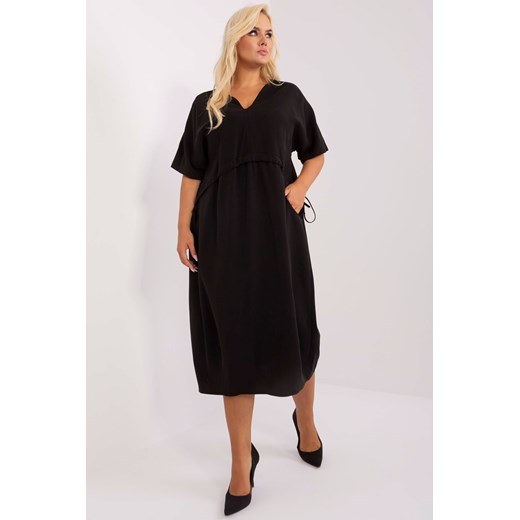 Czarna sukienka damska plus size z dekoltem V ZULUNA ze sklepu 5.10.15 w kategorii Sukienki - zdjęcie 169699040