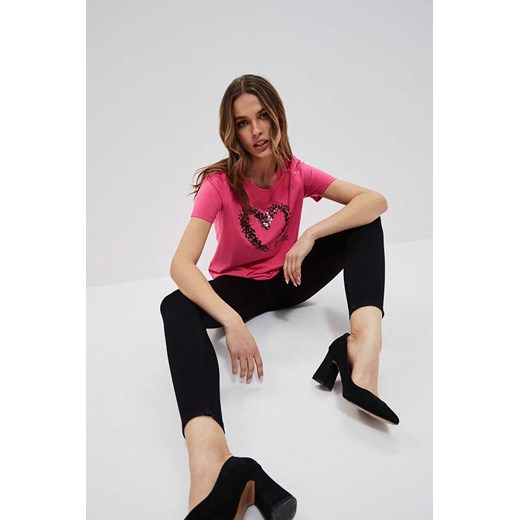 T-shirt damski z cekinami różowy ze sklepu 5.10.15 w kategorii Bluzki damskie - zdjęcie 169702744