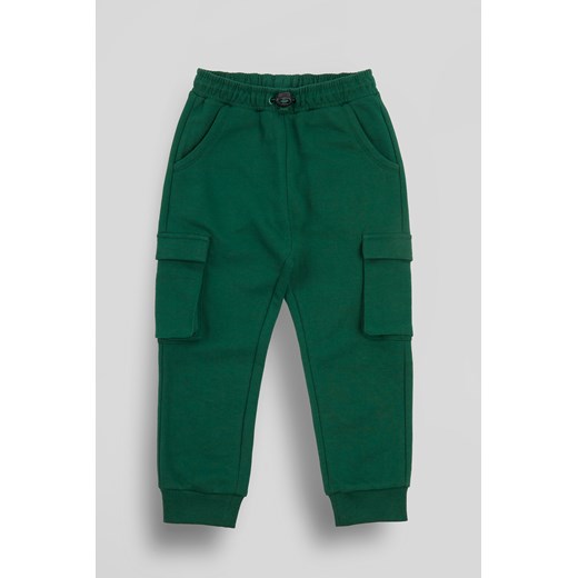 Spodnie dresowe bojówki - zielone - Limited Edition ze sklepu 5.10.15 w kategorii Spodnie chłopięce - zdjęcie 169703113