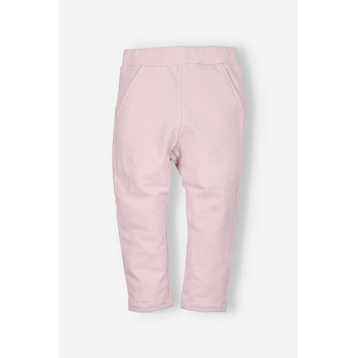 Spodnie dresowe dla dziewczynki - I Love Colors - jasnoróżowe ze sklepu 5.10.15 w kategorii Spodnie dziewczęce - zdjęcie 169703201