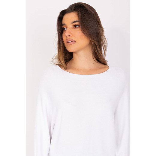 Biały damski sweter oversize z wiskozą M/L 5.10.15