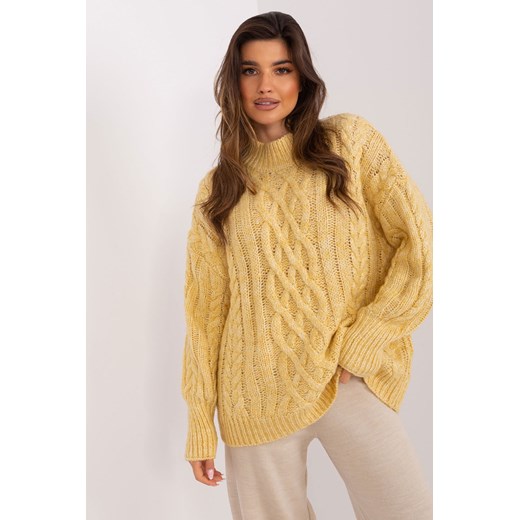 Beżowy sweter z warkoczami i golfem ze sklepu 5.10.15 w kategorii Swetry damskie - zdjęcie 169703923