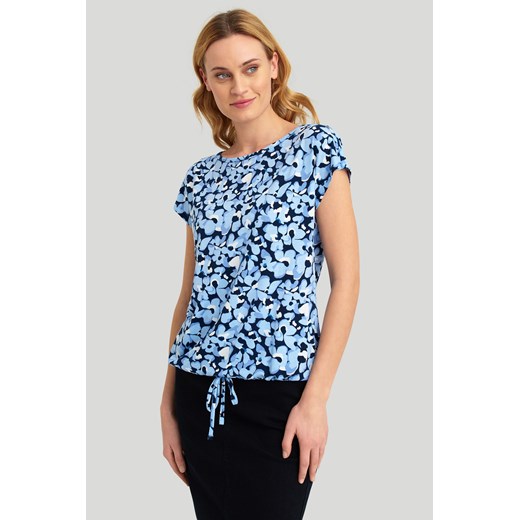 T-shirt damski w kwiaty wiązany na dole ze sklepu 5.10.15 w kategorii Bluzki damskie - zdjęcie 169705201