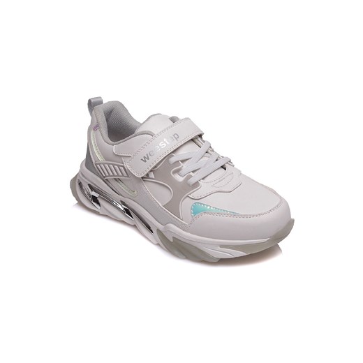 Białe wygodne buty sportowe chłopięce Weestep ze sklepu 5.10.15 w kategorii Buty sportowe dziecięce - zdjęcie 169708142
