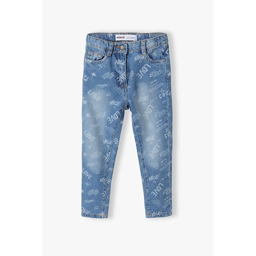 Jasnoniebieskie spodnie jeansowe dziewczęce z napisami ze sklepu 5.10.15 w kategorii Spodnie dziewczęce - zdjęcie 169709154