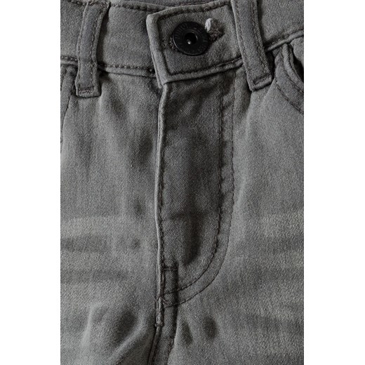 Szare klasyczne spodnie jeansowe dopasowane dla niemowlaka Minoti 92/98 okazyjna cena 5.10.15