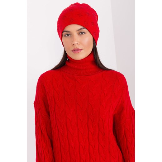 Czerwona czapka zimowa z aplikacjami Wool Fashion Italia one size okazja 5.10.15