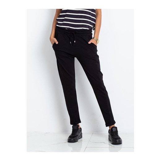 Spodnie dresowe damskie - czarne ze sklepu 5.10.15 w kategorii Spodnie damskie - zdjęcie 169712850