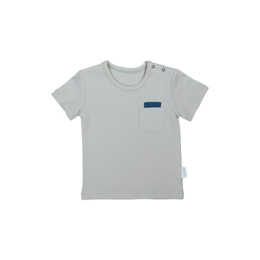 Koszulka chłopięca na lato z ozdobną kieszonką ze sklepu 5.10.15 w kategorii Koszulki niemowlęce - zdjęcie 169714152