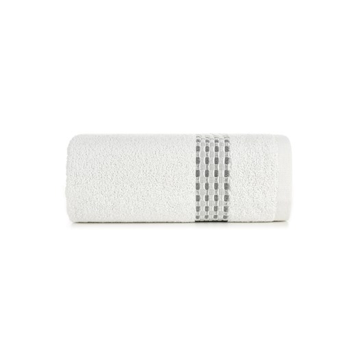 Biały ręcznik ze zdobieniami 70x140 cm ze sklepu 5.10.15 w kategorii Ręczniki - zdjęcie 169714823