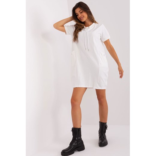 Ecru dresowa sukienka basic z kieszeniami ze sklepu 5.10.15 w kategorii Sukienki - zdjęcie 169715611