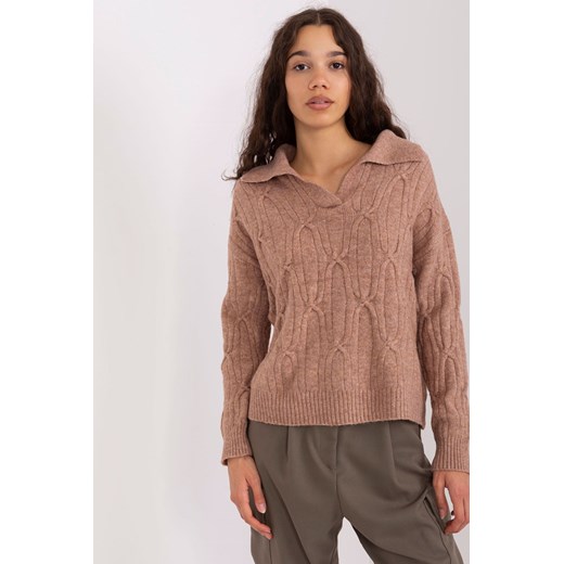 Brązowy sweter z warkoczami o luźnym kroju ze sklepu 5.10.15 w kategorii Swetry damskie - zdjęcie 169716684