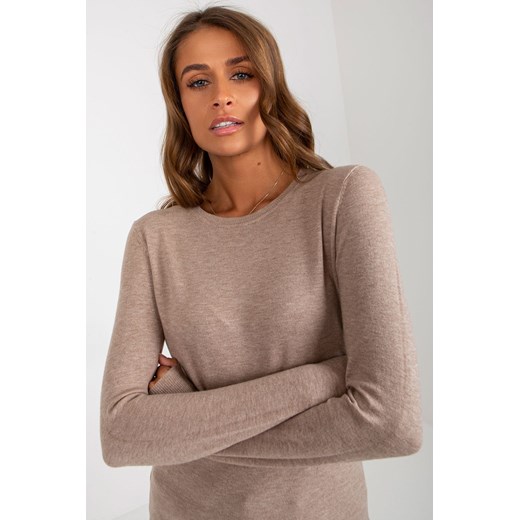 Ciemnobeżowy gładki sweter klasyczny z wiskozą one size 5.10.15