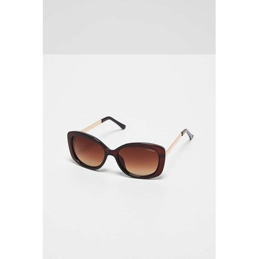 Okulary przeciwsłoneczne z grubymi oprawkami ze sklepu 5.10.15 w kategorii Okulary przeciwsłoneczne damskie - zdjęcie 169717264