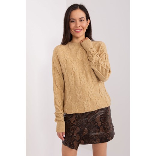Sweter z warkoczami o luźnym kroju camelowy ze sklepu 5.10.15 w kategorii Swetry damskie - zdjęcie 169719680