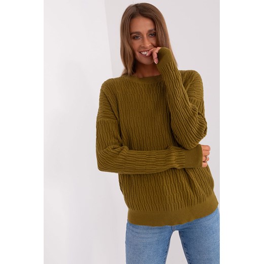 Oliwkowy damski sweter klasyczny z wiskozą ze sklepu 5.10.15 w kategorii Swetry damskie - zdjęcie 169719912