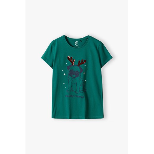 T-shirt świąteczny z napisem "Merry Pugmas" - zielony ze sklepu 5.10.15 w kategorii Bluzki dziewczęce - zdjęcie 169724032