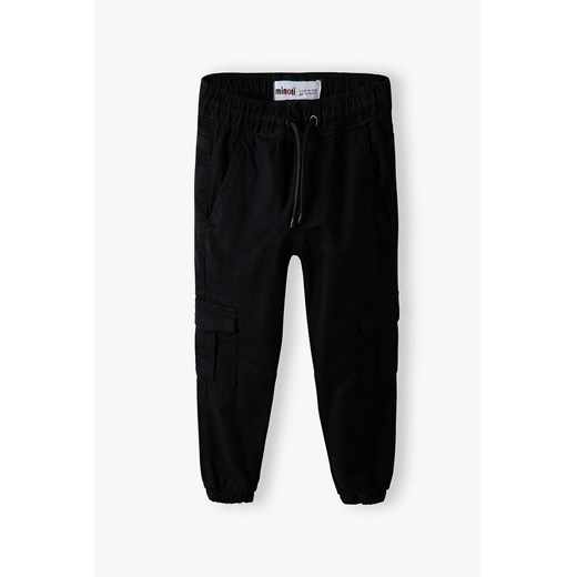 Spodnie typu bojówki dla chłopca czarne ze sklepu 5.10.15 w kategorii Spodnie chłopięce - zdjęcie 169724642