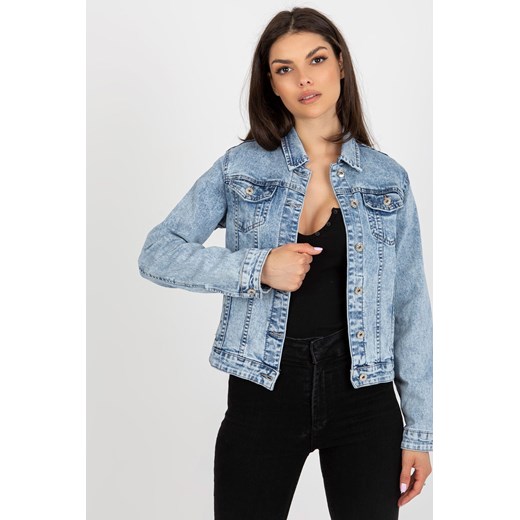 Niebieska krótka kurtka jeansowa z kieszeniami ze sklepu 5.10.15 w kategorii Kurtki damskie - zdjęcie 169726501