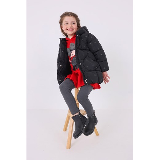 Czarna pikowana kurtka dziewczęca zimowa w serduszka ze sklepu 5.10.15 w kategorii Kurtki dziewczęce - zdjęcie 169729374