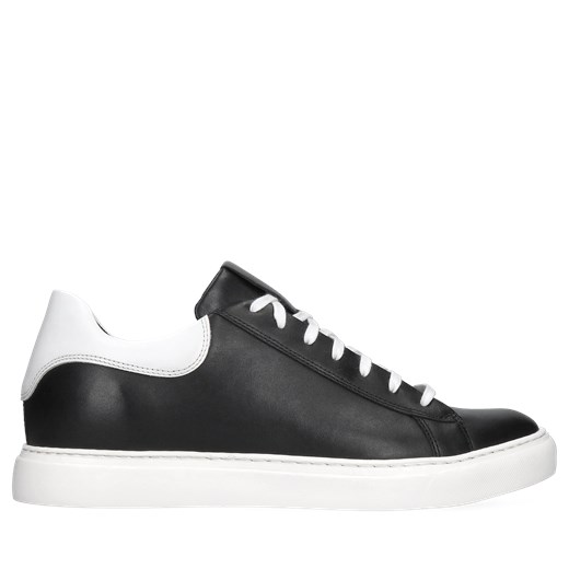 Czarno-białe podwyższające sneakersy, buty ze skóry, Conhpol, SH2680-02 ze sklepu Konopka Shoes w kategorii Trampki damskie - zdjęcie 169734570