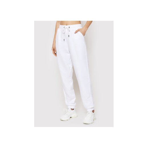 Brave Soul Spodnie dresowe LJB-69JUDE Biały Regular Fit ze sklepu MODIVO w kategorii Spodnie damskie - zdjęcie 169747911